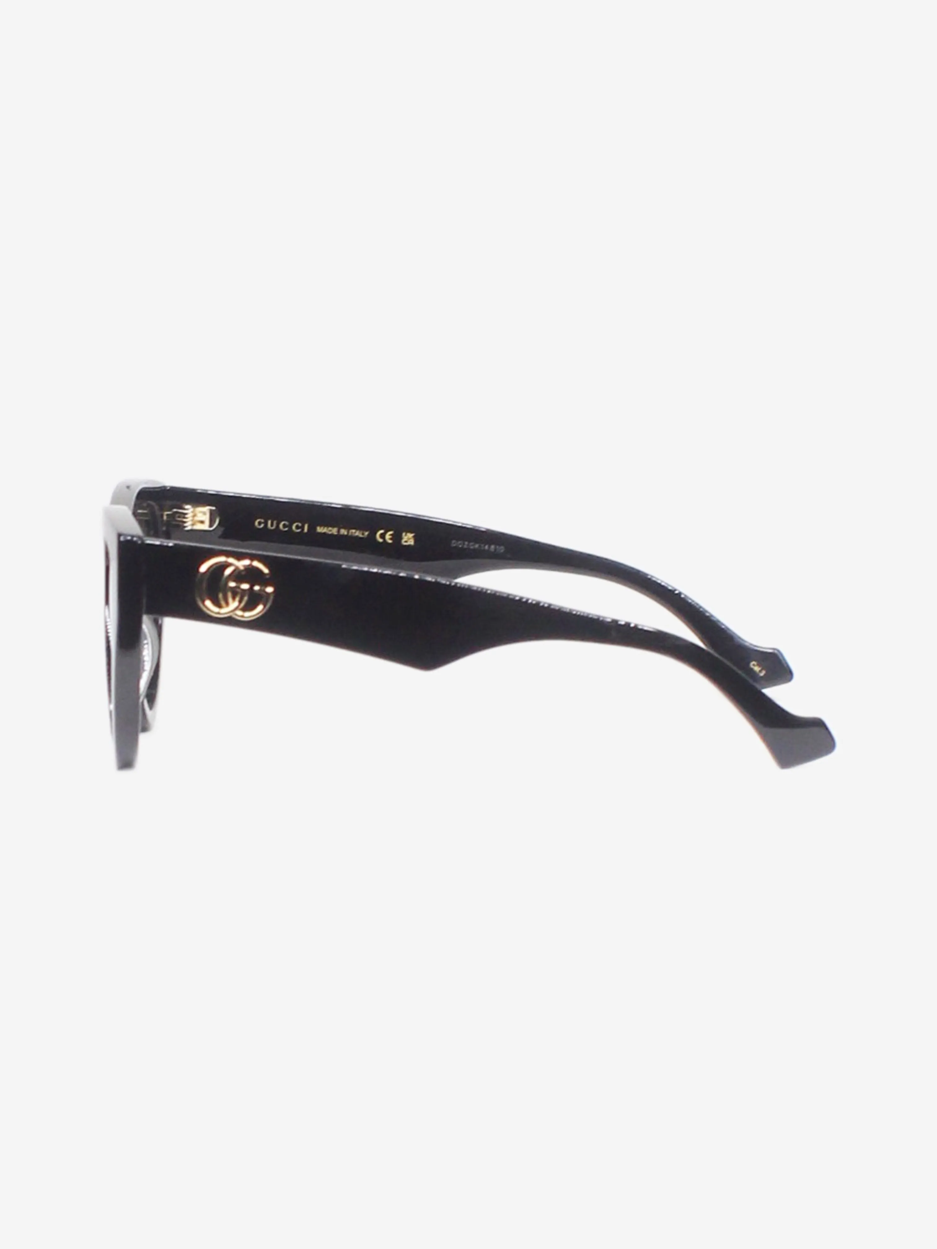 Black cat-eye sunglasses