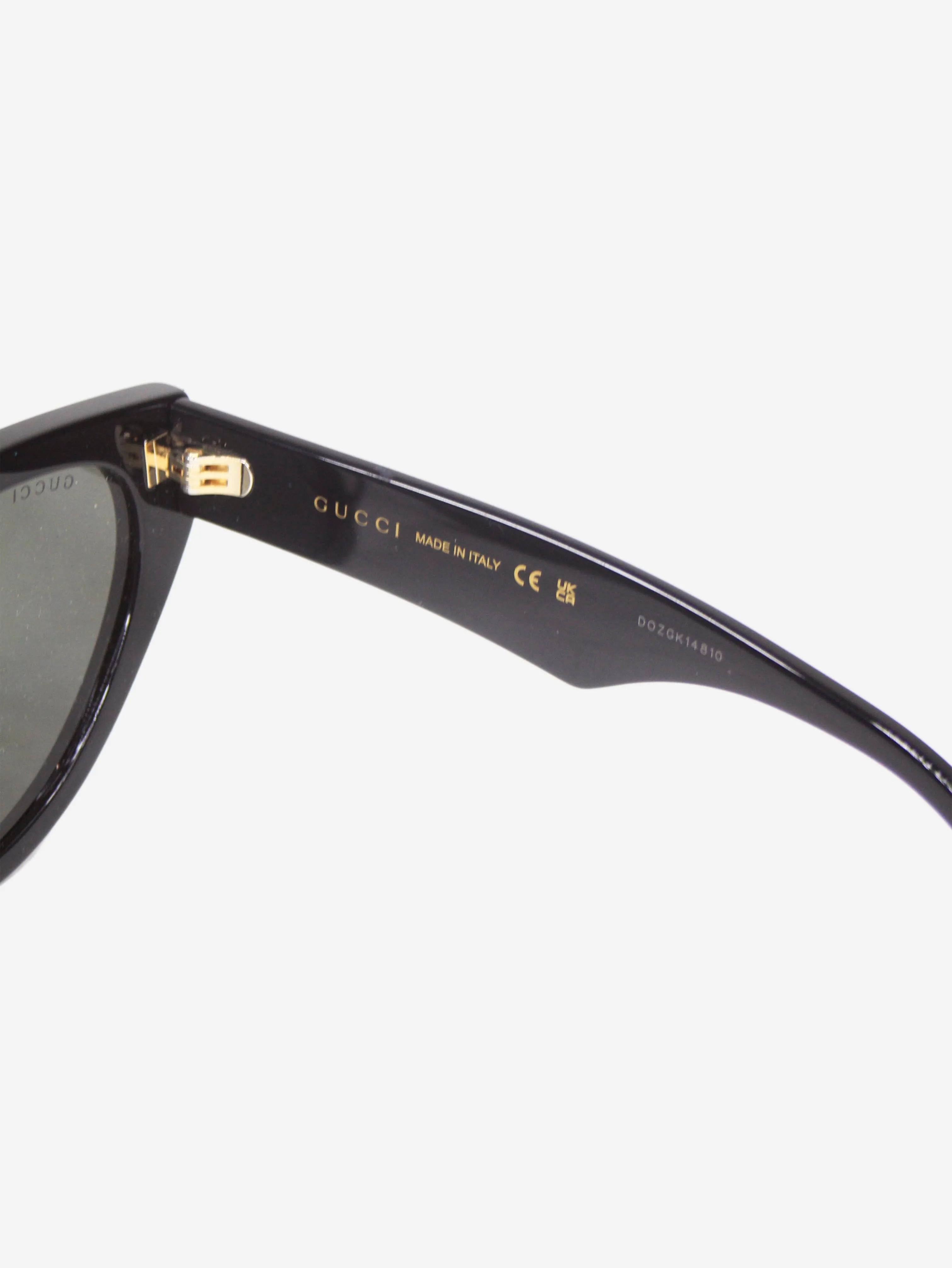 Black cat-eye sunglasses