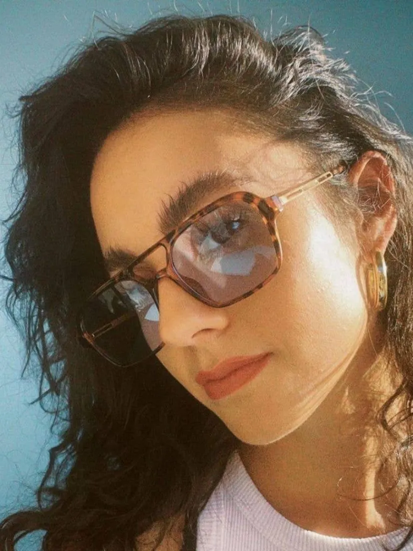 Jordan Sunglasses: Blue/Torte